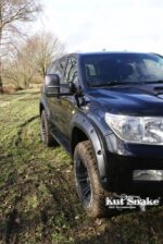Fender Flares for Toyota Land Cruiser 200 - Smooth finish - 50 mm wide - Image 9